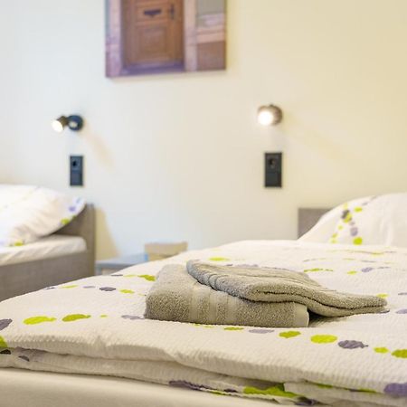 Hotel Und Hostel Gleisbett Annaberg-Buchholz Eksteriør bilde