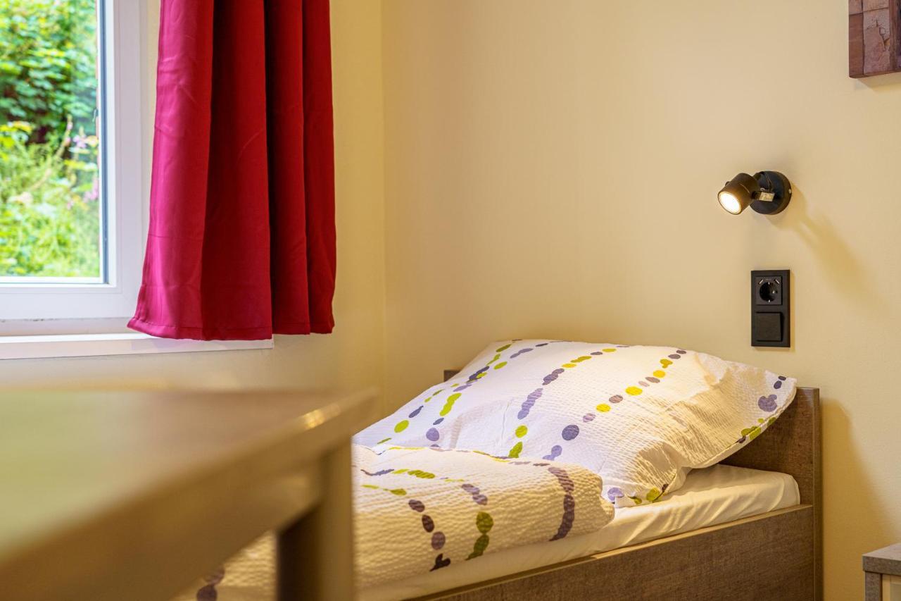 Hotel Und Hostel Gleisbett Annaberg-Buchholz Eksteriør bilde
