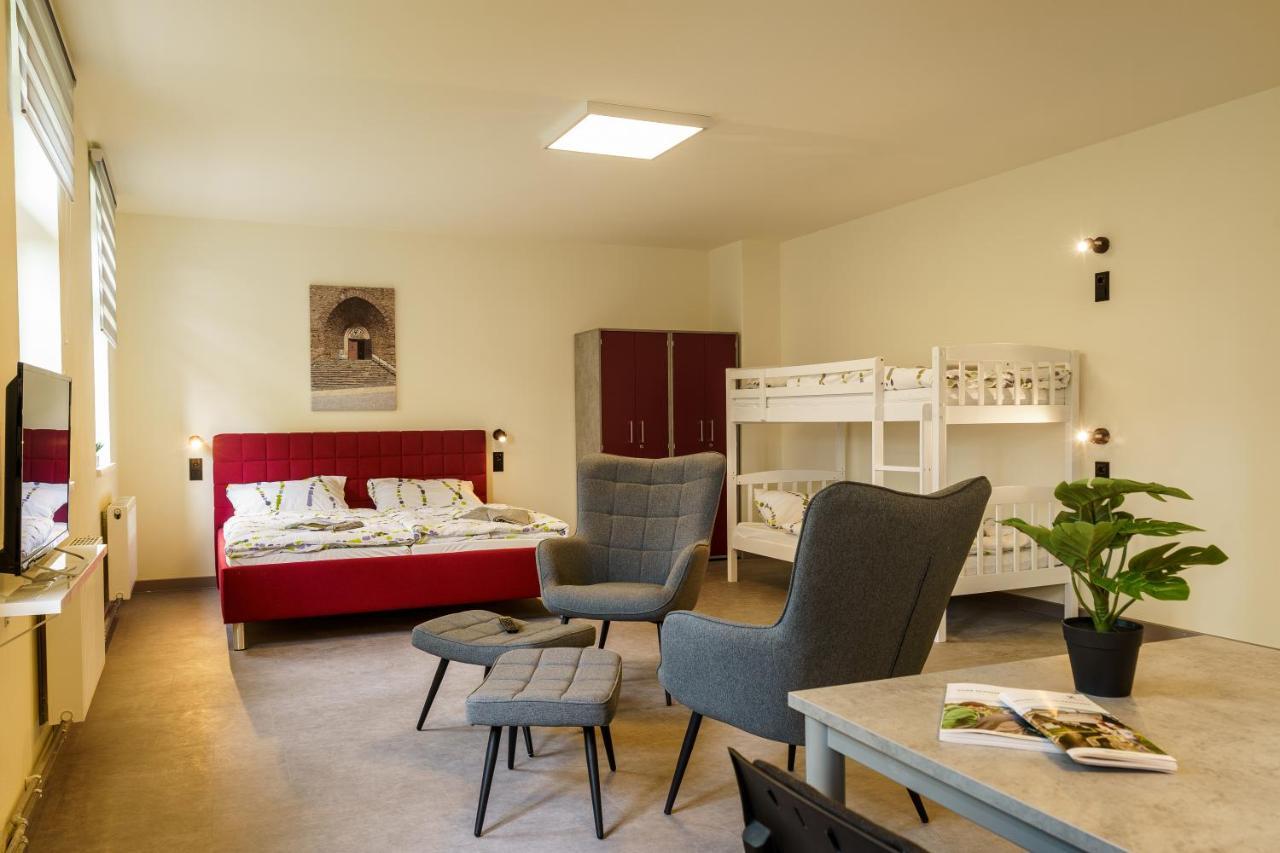 Hotel Und Hostel Gleisbett Annaberg-Buchholz Eksteriør bilde